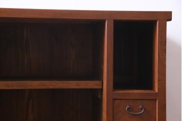 アンティーク家具　大正昭和初期　前面ケヤキ材　漆塗り　組子細工　ひょうたん型の取っ手が遊び心感じる収納棚(戸棚)