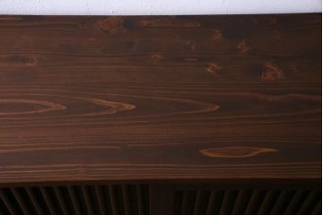 ラフジュ工房オリジナル　ヒノキ・黒柿材　銅製引き手　上手物の建具が目を引くリメイク収納棚(戸棚)