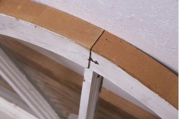 ジャンク品　フランスアンティーク　お洒落なディスプレイにも使えるアーチウィンドウ(明り取り、窓)