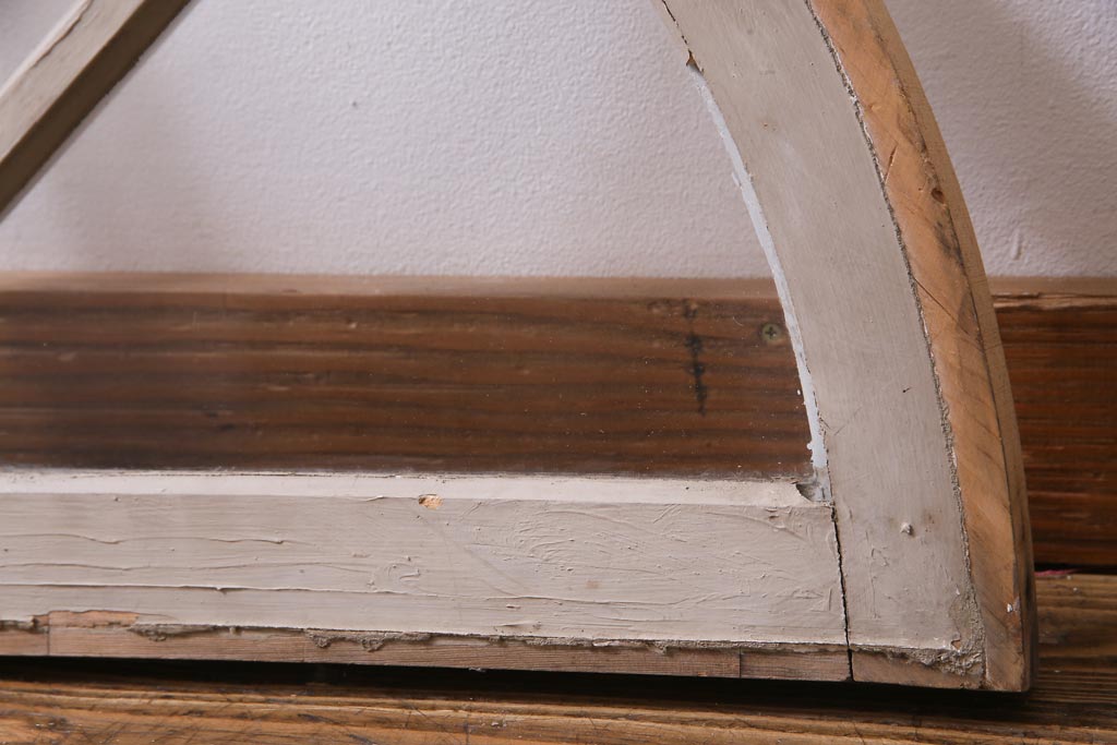 ジャンク品　フランスアンティーク　お洒落なディスプレイにも使えるアーチウィンドウ(明り取り、窓)