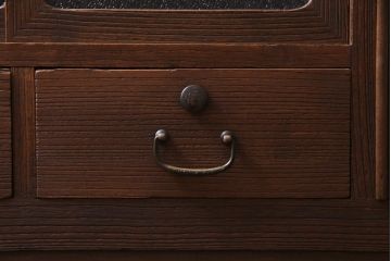 レトロ家具　昭和レトロ　桐材　丸みを帯びたフォルムのリメイクローボード(戸棚、テレビボード)