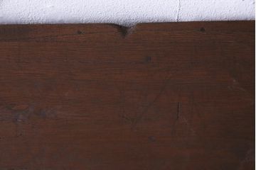 レトロ家具　昭和レトロ　桐材　丸みを帯びたフォルムのリメイクローボード(戸棚、テレビボード)