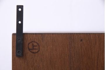 ラフジュ工房オリジナル　当店オリジナルガラスを組み入れた古建具リメイクの壁掛け戸棚(ウォールシェルフ、収納棚)