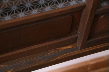 ラフジュ工房オリジナル　当店オリジナルガラスを組み入れた古建具リメイクの壁掛け戸棚(ウォールシェルフ、収納棚)