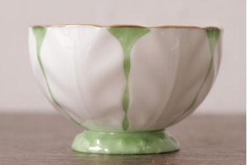 イギリスアンティーク　AYNSLEY(エインズレイ) バタフライ(蝶々)　グリーン　ティーセット(シュガーボウル、クリーマー)