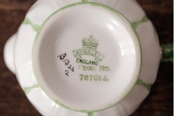 イギリスアンティーク　AYNSLEY(エインズレイ) バタフライ(蝶々)　グリーン　ティーセット(シュガーボウル、クリーマー)