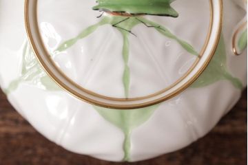 イギリスアンティーク　AYNSLEY(エインズレイ) バタフライ(蝶々)　グリーン　ティーセット(ティーポット、シュガーポット、クリーマー)