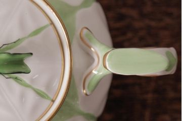 イギリスアンティーク　AYNSLEY(エインズレイ) バタフライ(蝶々)　グリーン　ティーセット(ティーポット、シュガーポット、クリーマー)