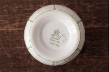 イギリスアンティーク　AYNSLEY(エインズレイ) バタフライ(蝶々)　グリーン　ティーセット(ティーポット、シュガーポット、クリーマー)