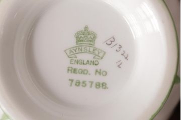 イギリスアンティーク　AYNSLEY(エインズレイ) バタフライ(蝶々)　グリーン　ティーセット(ティーポット、シュガーポット、クリーマー)