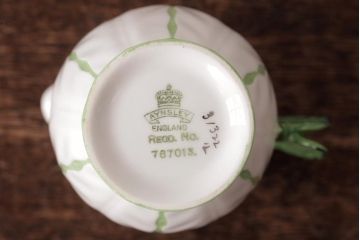 イギリスアンティーク　AYNSLEY(エインズレイ) バタフライ(蝶々)　グリーン　ティーセット(ティーポット、シュガーポット、クリーマー)