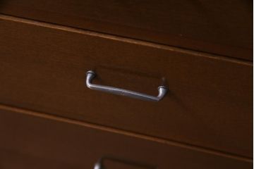 レトロ家具　昭和レトロ　樺(カバ)材　なめらかな質感のシンプルな引き出し付き文机(座机)