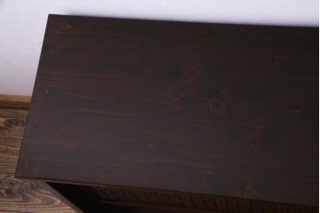 ラフジュ工房オリジナル　リメイク家具　明治期　赤みを帯びた上品な建具を活用した収納棚(ローボード、戸棚)