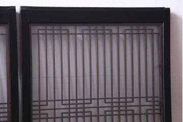 ラフジュ工房オリジナル　古い書院戸を活かした和モダンな脚付き戸棚(組子、収納棚)(2)