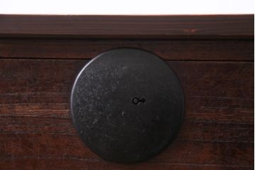 アンティーク家具　和製アンティーク　鉄脚付リメイク　シンプルで味わい深い箪笥ローボード(リビングボード、引き出し、チェスト)