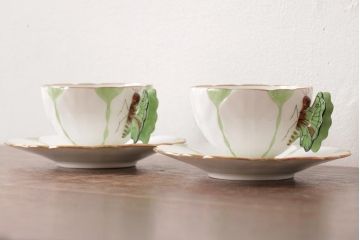 イギリスアンティーク　AYNSLEY(エインズレイ) バタフライ(蝶々)　カップ&ソーサー2客セット(洋食器)