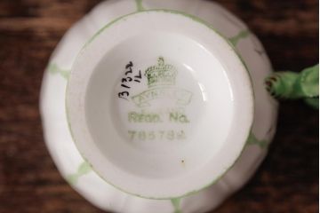 イギリスアンティーク　AYNSLEY(エインズレイ) バタフライ(蝶々)　デミタスカップ&ソーサー2客セット(洋食器)(1)