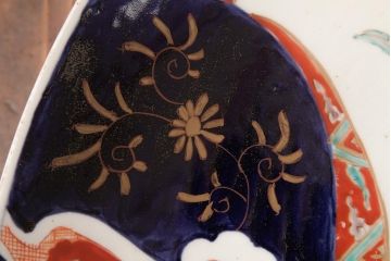古民具・骨董　色絵　鮮やかな色使いが目を引く鳳凰紋の二尺大皿(絵皿、飾り皿)