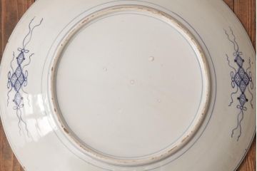 古民具・骨董　色絵　鮮やかな色使いが目を引く鳳凰紋の二尺大皿(絵皿、飾り皿)