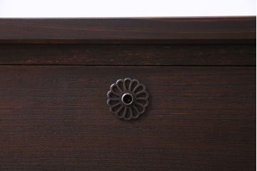 アンティーク家具　和製アンティーク　鉄脚付リメイク　銅金具　総桐材の上質な箪笥リビングボード(ローボード、チェスト、和タンス、桐箪笥、桐たんす)(2)