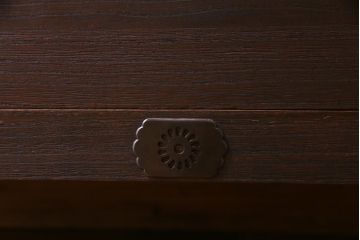 アンティーク家具　和製アンティーク　鉄脚付リメイク　銅金具　総桐材の上質な箪笥リビングボード(ローボード、チェスト、和タンス、桐箪笥、桐たんす)(2)