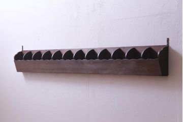 レトロ家具　昭和レトロ　横長型　珍しいデザインの壁掛けレターラック(状差し、ウォールラック)