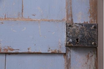 フランスアンティーク　シャビーな風合いがおしゃれなオリジナルペイントの親子ドア(扉、両開き戸、建具)