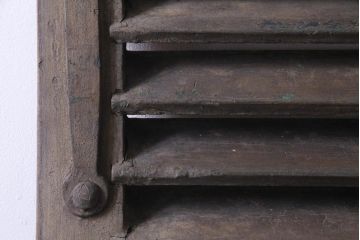 フランスアンティーク　両開き　シャビーシックな空間におすすめなルーバー扉1対(両開き戸、建具)