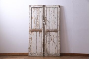 ジャンク品　フランスアンティーク　シャビーシックな空間におすすめな2枚扉(両開き戸、建具)