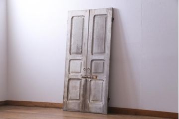 フランスアンティーク　シャビーな美しさが漂うペイントドア一対(木製扉、親子ドア、ディスプレイ)