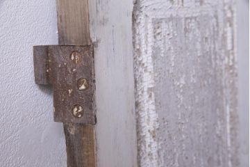 フランスアンティーク　シャビーな美しさが漂うペイントドア一対(木製扉、親子ドア、ディスプレイ)