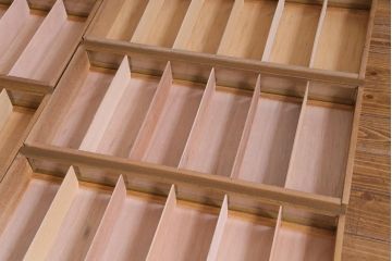 レトロ家具　昭和レトロ　古い木の味わいが魅力的な糸ケース(引き出し、小物収納)(1)