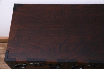 中古　伝統家具　仙台箪笥　唐獅子　豪華な金具が迫力のある片開き小箪笥(引き出し)