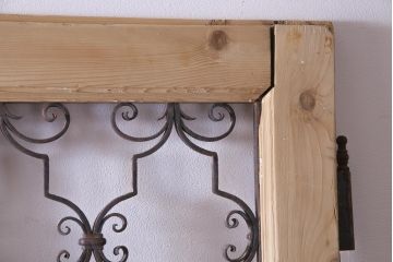 フランスアンティーク　両開き　アイアングリルがおしゃれな木製2枚扉(ドア1対、建具)