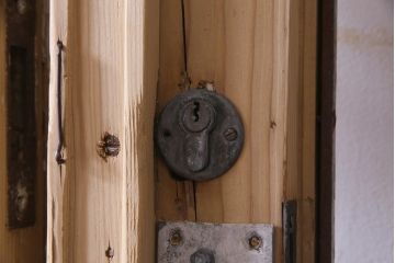 フランスアンティーク　両開き　アイアングリルがおしゃれな木製2枚扉(ドア1対、建具)