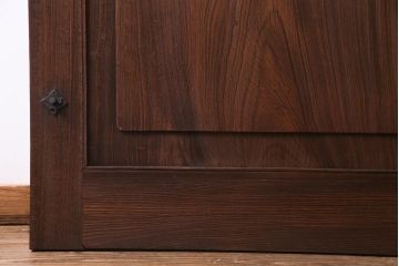 和製アンティーク　総ケヤキ材　ダイナミックな杢目を堪能できる木製戸(蔵戸、建具、玄関戸)(1)