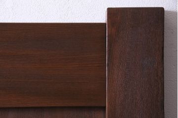 和製アンティーク　総ケヤキ材　ダイナミックな杢目を堪能できる木製戸(蔵戸、建具、玄関戸)(1)