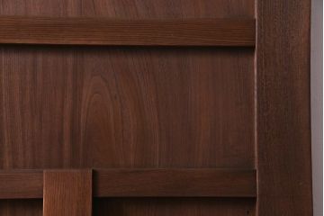 和製アンティーク　総ケヤキ材　ダイナミックな杢目を堪能できる木製戸(蔵戸、建具、玄関戸)(2)