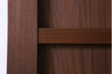 和製アンティーク　総ケヤキ材　ダイナミックな杢目を堪能できる木製戸(蔵戸、建具、玄関戸)(2)