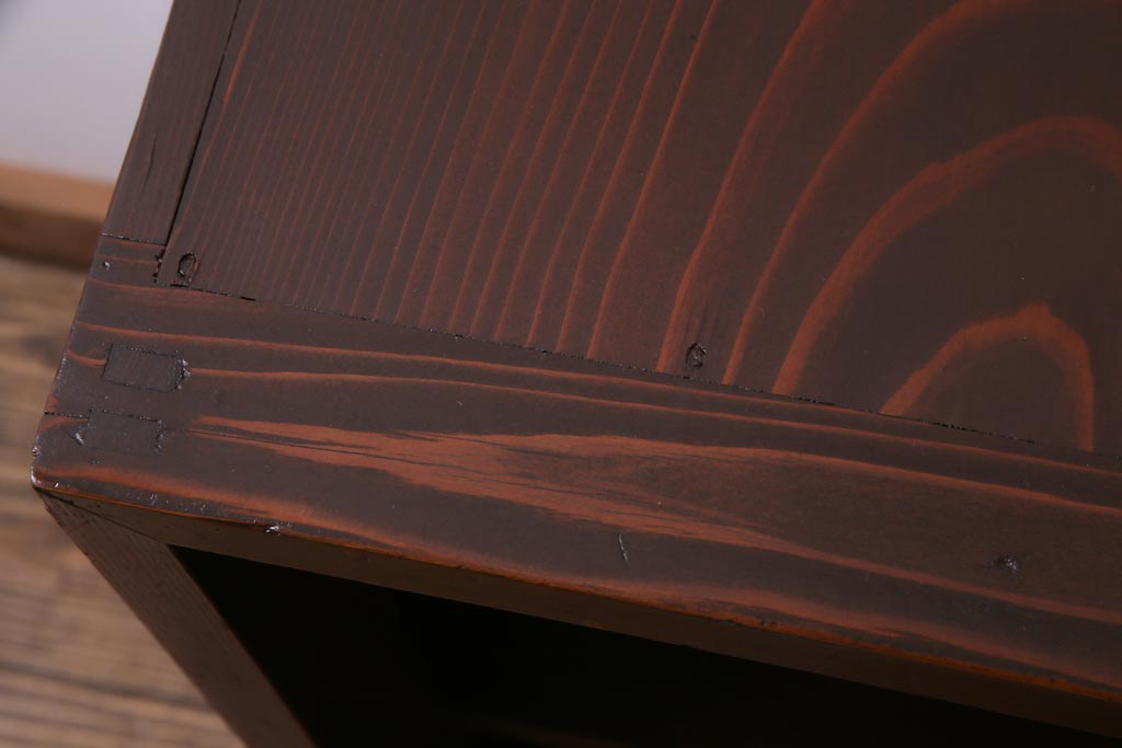 レトロ家具　昭和初期　赤みがかった木の色合いがレトロな引き出し付き本棚(収納棚、ブックシェルフ)