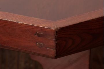 古民具　総ケヤキ材　漆塗り　昔懐かしい雰囲気を味わえる特大サイズの脚付き膳(お膳)