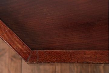 古民具　総ケヤキ材　漆塗り　昔懐かしい雰囲気を味わえる特大サイズの脚付き膳(お膳)