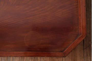 古民具　総ケヤキ材　漆塗り　昔懐かしい雰囲気を味わえる特大サイズの脚付き膳(お膳)