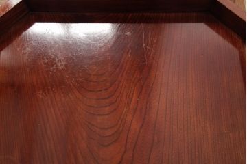 古民具　総ケヤキ材　漆塗り　昔懐かしい雰囲気を味わえる特大サイズの脚付き膳(お膳)