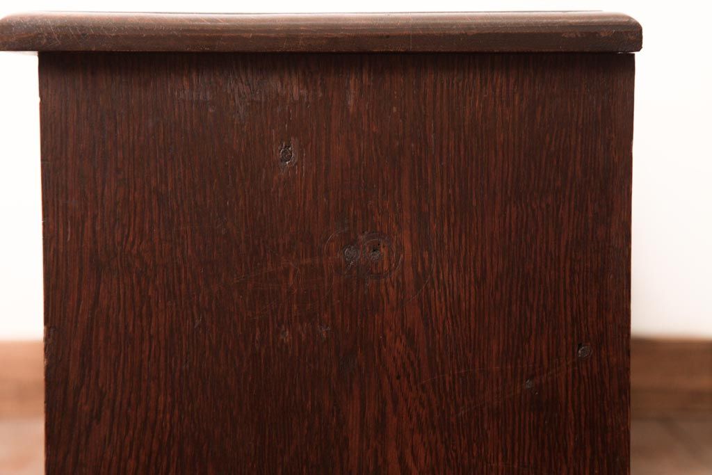 アンティーク家具　大正期　栓材　資料の整理にうってつけ!木の温もり溢れる書類棚(収納棚)