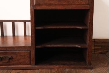 アンティーク家具　大正期　栓材　資料の整理にうってつけ!木の温もり溢れる書類棚(収納棚)