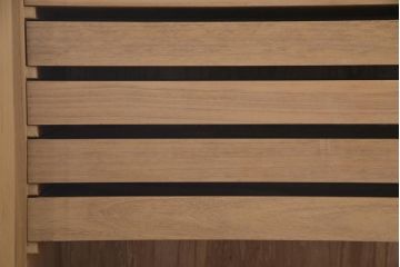 中古　しっとりとした上品な佇まいが魅力的な高級桐箪笥(和タンス、衣装箪笥、引き出し、桐たんす)(定価約80万円)