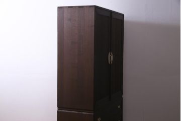 中古　しっとりとした上品な佇まいが魅力的な高級桐箪笥(和タンス、衣装箪笥、引き出し、桐たんす)(定価約80万円)