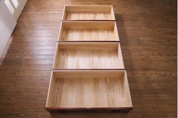 中古　伝統工芸　岩谷堂箪笥　漆塗り　和の雰囲気を盛り上げる特注の名工整理タンス(衣装箪笥)
