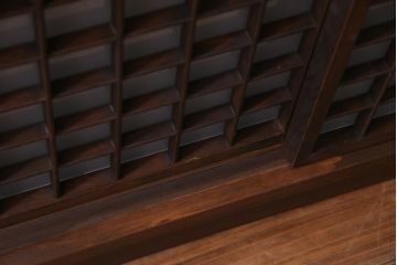 ラフジュ工房オリジナル　マス目格子がおしゃれな古建具リメイクのローボード(戸棚、テレビボード)